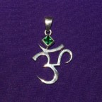 Green Jewelled Ohmn Pendant